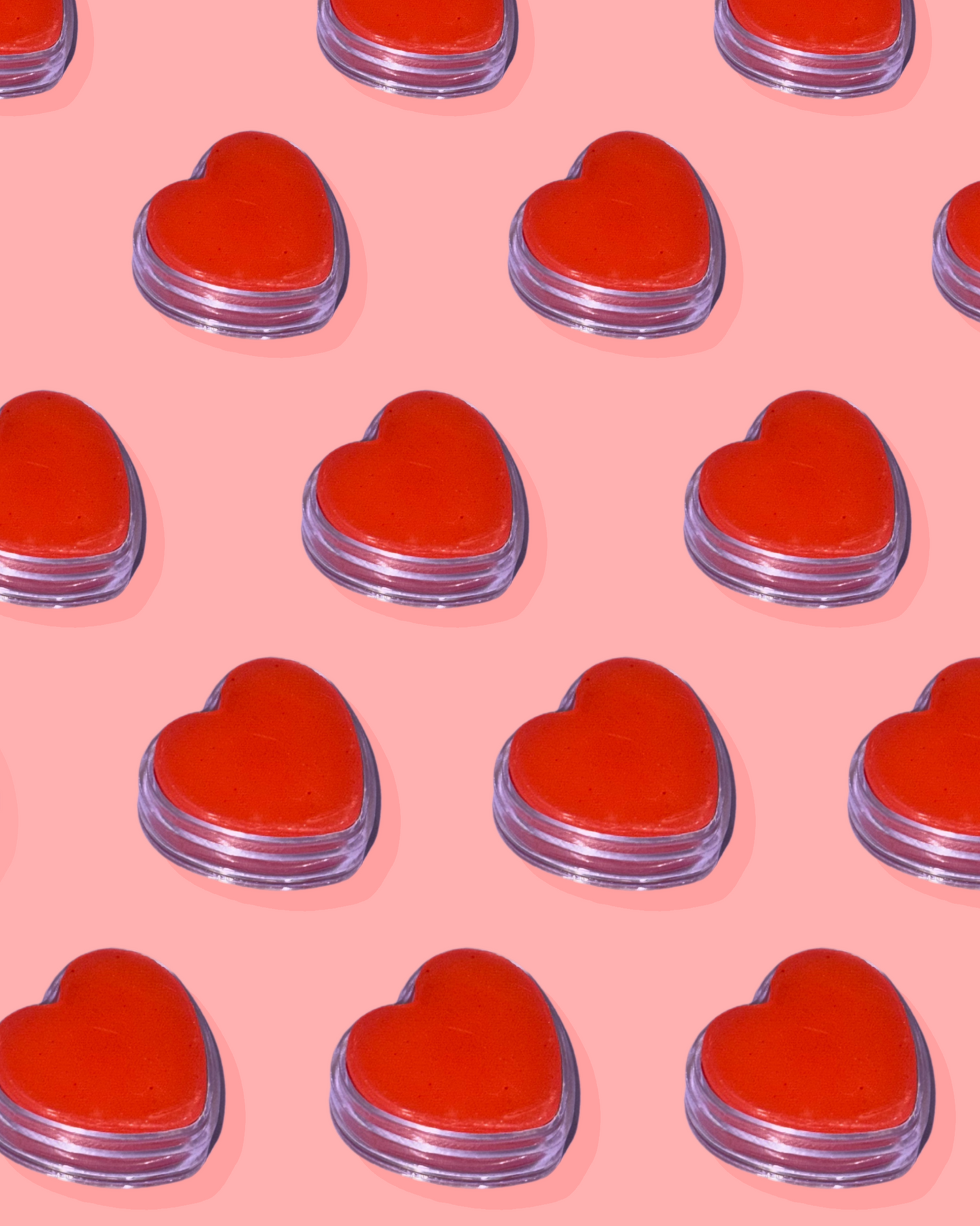 Heart shaped wax containers on repeat
